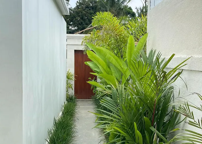 Nata Raka - Modern Tropical Private Pool In Villa